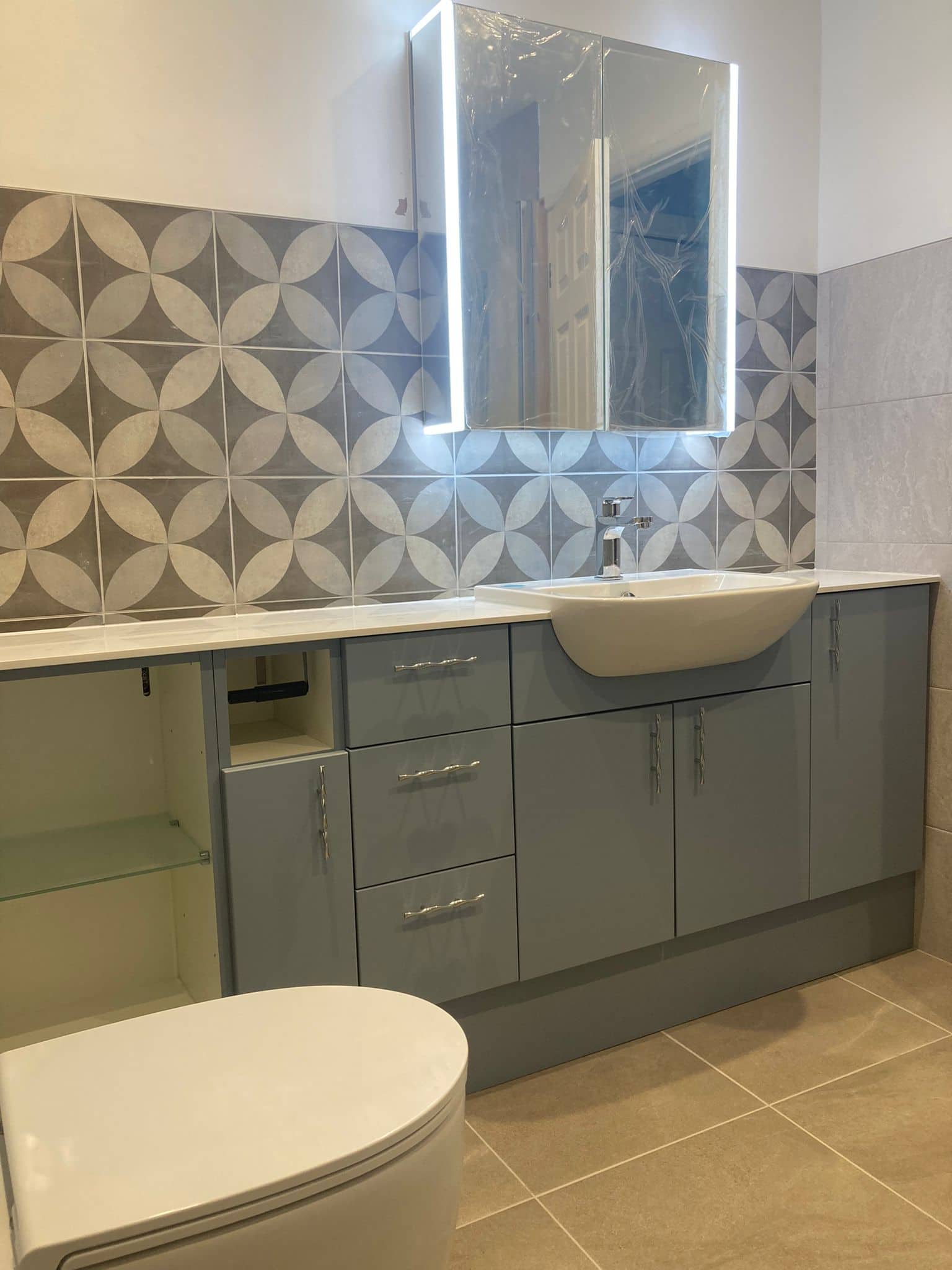 View Our New Bathrooms - Port Marine Bathrooms BRISTOL - High Quality ...